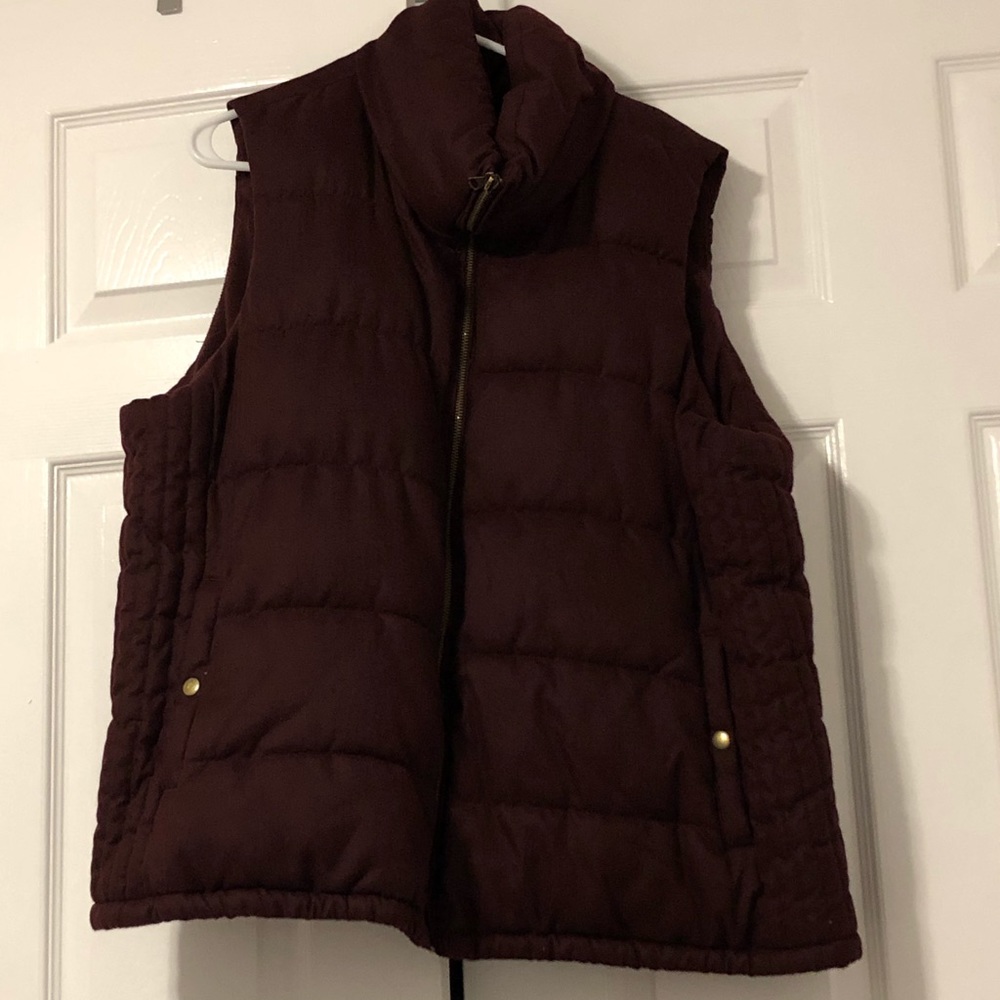 Old Navy Puffer Vest